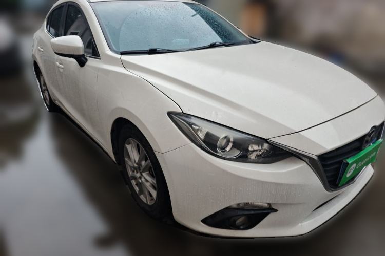 Used Mazda 3 Axela 2016 Sedan 1.5L Automatic Luxury Model Front Right 45 Deg