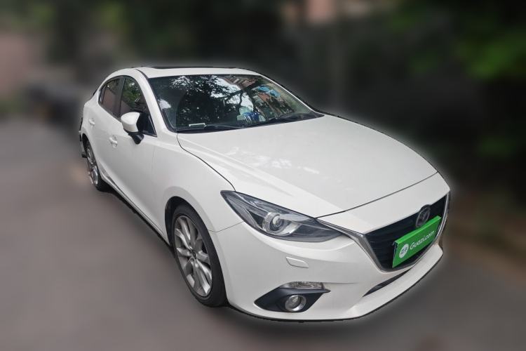 Used Mazda 3 Axela 2016 Sedan 2.0L Automatic Flagship Model Front Right 45 Deg