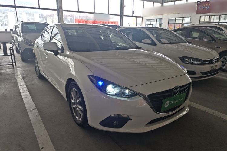 Used Mazda 3 Axela 2016 Sedan 1.5L Automatic Luxury Model Front Right 45 Deg