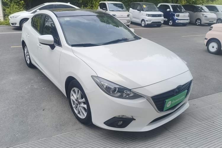 Used Mazda 3 Axela 2016 Sedan 1.5L Automatic Comfort Model Front Right 45 Deg