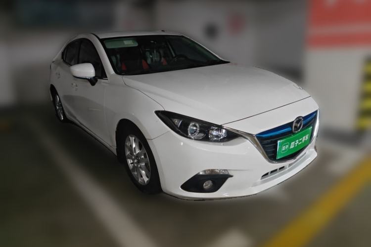 Used Mazda 3 Axela 2016 Sedan 1.5L Manual Comfort Model Front Right 45 Deg