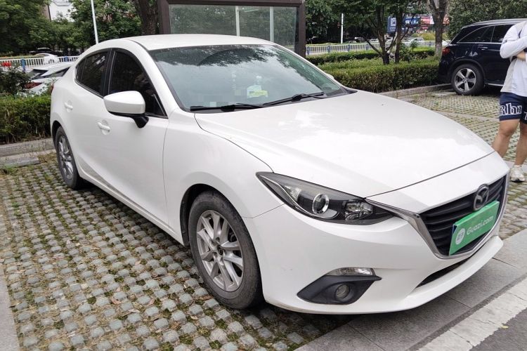 Used Mazda 3 Axela 2016 Sedan 1.5L Automatic Comfort Model Front Right 45 Deg