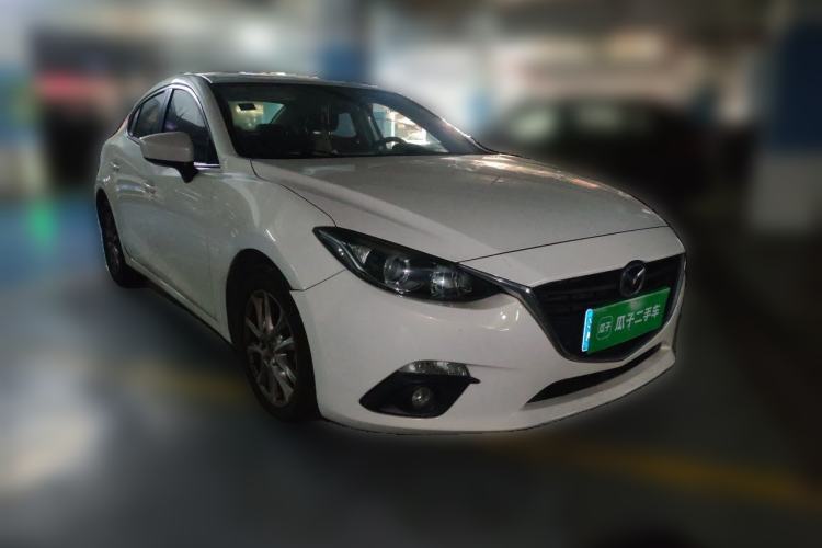 Used Mazda 3 Axela 2016 Sedan 1.5L Automatic Luxury Model Front Right 45 Deg