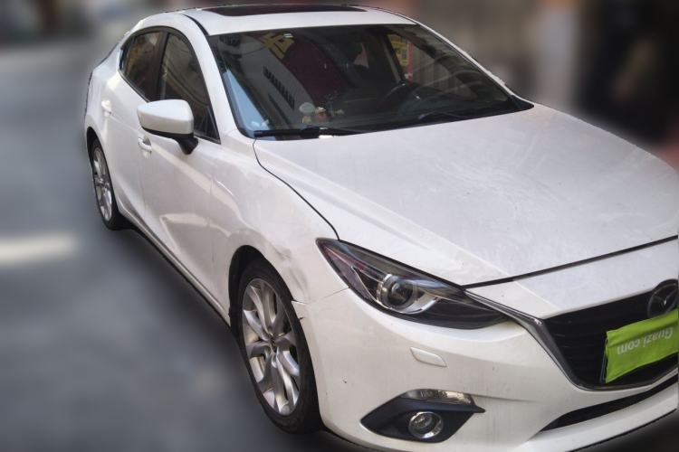 Used Mazda 3 Axela 2016 Sedan 2.0L Automatic Flagship Model Front Right 45 Deg