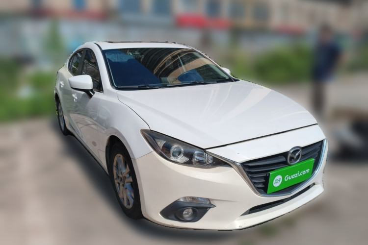 Used Mazda 3 Axela 2016 Sedan 1.5L Automatic Luxury Model Front Right 45 Deg