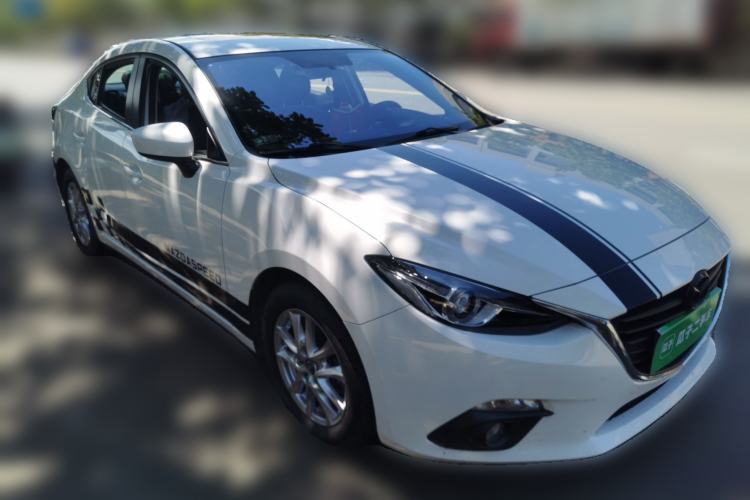 Used Mazda 3 Axela 2016 Sedan 1.5L Manual Luxury Model Front Right 45 Deg