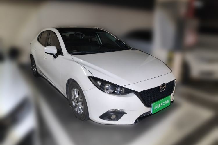 Used Mazda 3 Axela 2016 Sedan 1.5L Automatic Luxury Model Front Right 45 Deg