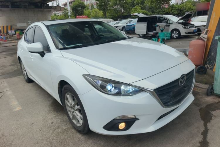 Used Mazda 3 Axela 2016 Sedan 1.5L Automatic Luxury Model Front Right 45 Deg