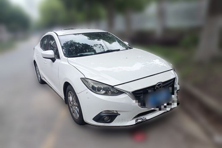Used Mazda 3 Axela 2016 Sedan 1.5L Automatic Comfort Model Front Right 45 Deg