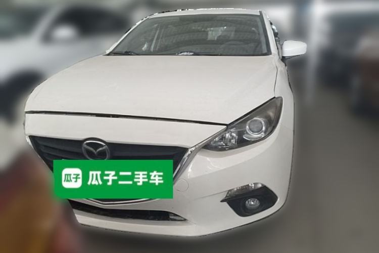 Used Mazda 3 Axela 2016 Hatchback 1.5L Manual Comfort Model Front