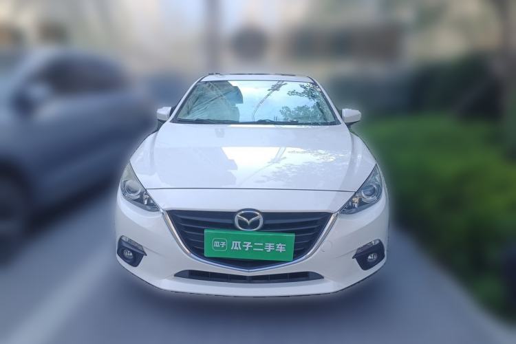 Used Mazda 3 Axela 2016 Hatchback 1.5L Automatic Luxury Model Front