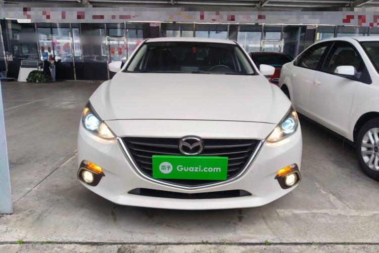 Used Mazda 3 Axela 2016 Sedan 1.5L Automatic Comfort Model Front