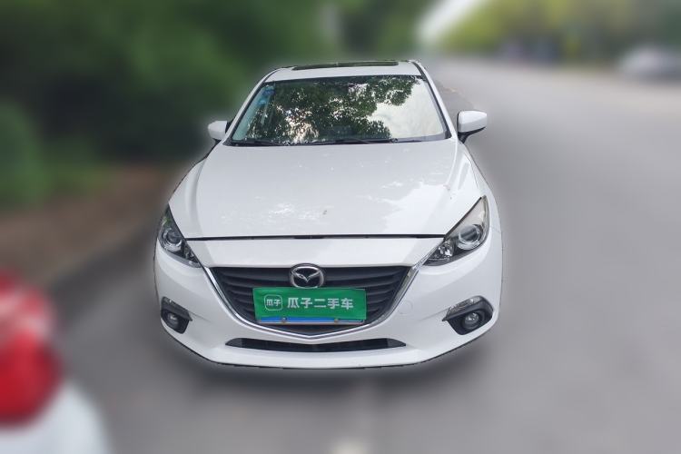 Used Mazda 3 Axela 2016 Sedan 1.5L Automatic Luxury Model Front