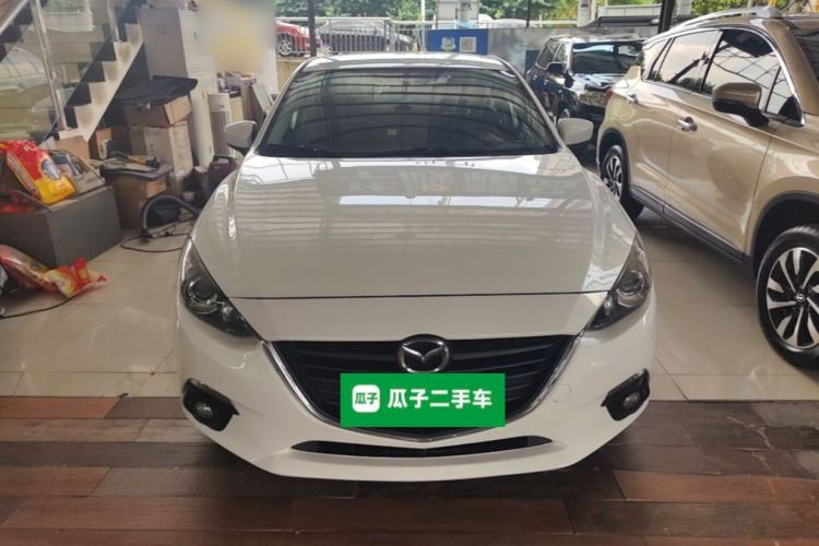 Used Mazda 3 Axela 2016 Sedan 1.5L Automatic Comfort Model Front