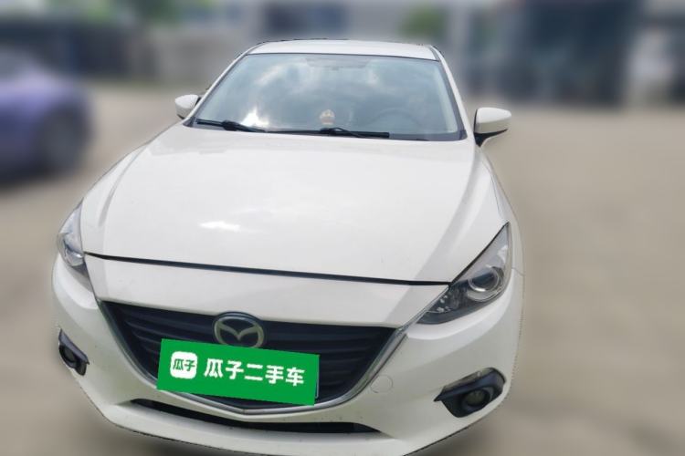 Used Mazda 3 Axela 2016 Sedan 1.5L Manual Comfort Model Front
