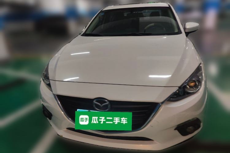 Used Mazda 3 Axela 2016 Sedan 1.5L Automatic Luxury Model Front