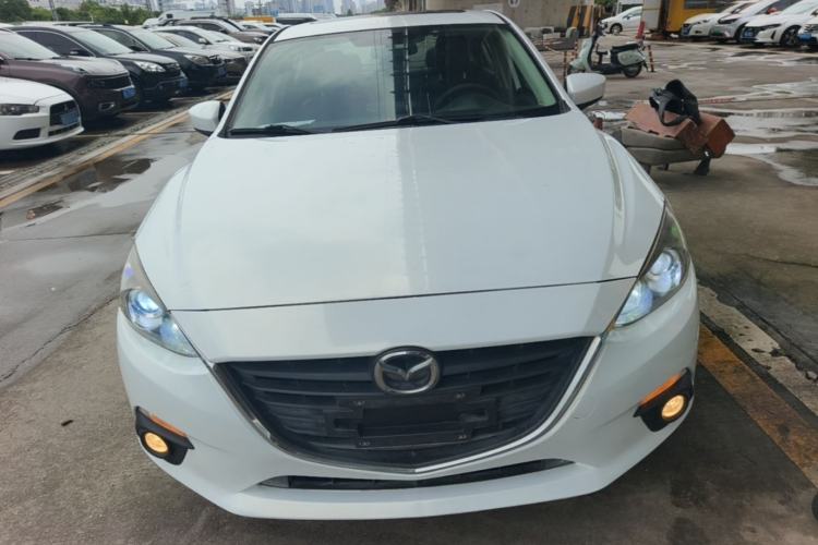Used Mazda 3 Axela 2016 Sedan 1.5L Automatic Luxury Model Front