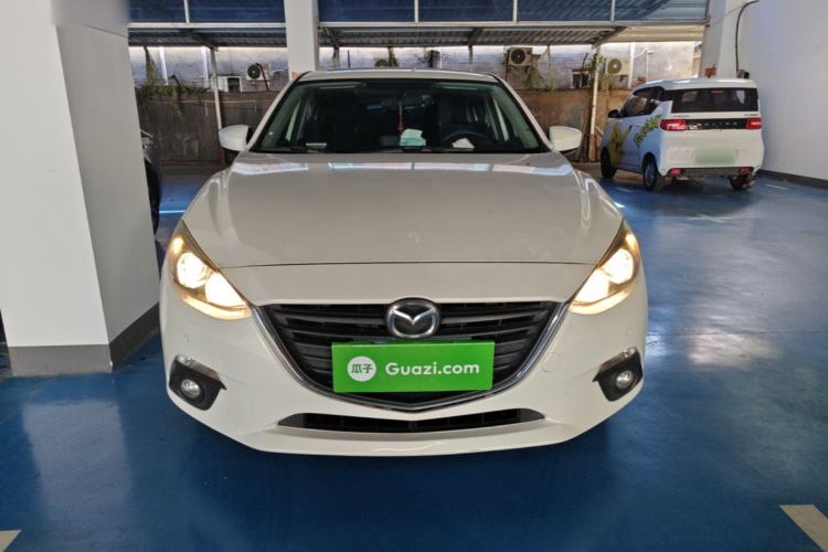 Used Mazda 3 Axela 2016 Sedan 1.5L Automatic Comfort Model Front