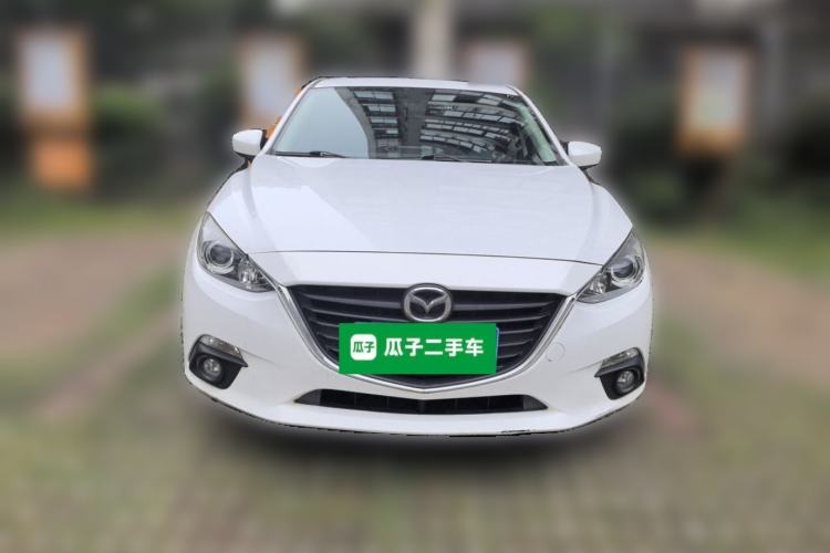 Used Mazda 3 Axela 2016 Sedan 1.5L Automatic Luxury Model Front