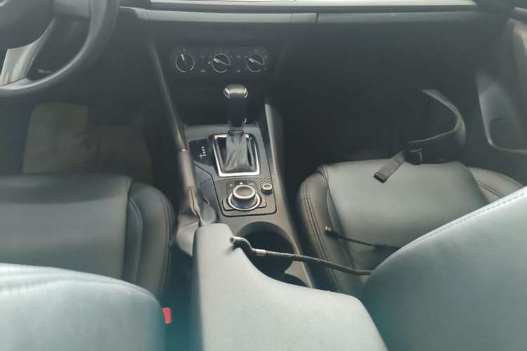 Used Mazda 3 Axela 2016 Sedan 1.5L Automatic Comfort Model Gear Lever