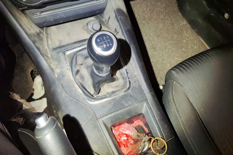 Used Mazda 3 Axela 2016 Sedan 1.5L Manual Comfort Model Gear Lever