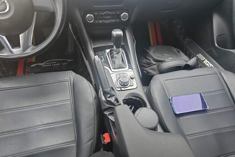 Used Mazda 3 Axela 2016 Sedan 1.5L Automatic Luxury Model Gear Lever