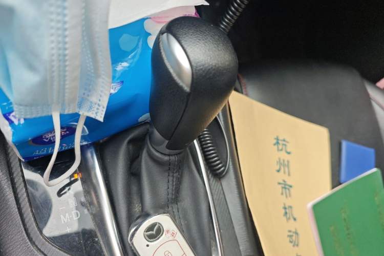 Used Mazda 3 Axela 2016 Sedan 1.5L Automatic Comfort Model Gear Lever