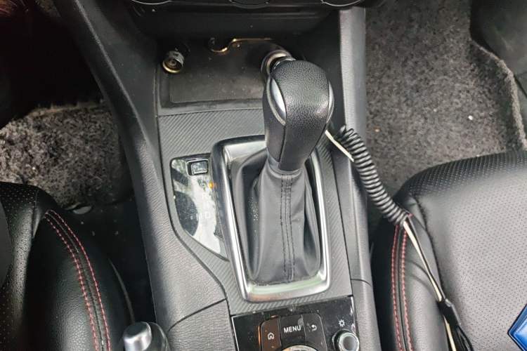 Used Mazda 3 Axela 2016 Sedan 1.5L Automatic Comfort Model Gear Lever