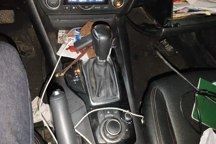 Used Mazda 3 Axela 2016 Sedan 1.5L Automatic Luxury Model Gear Lever
