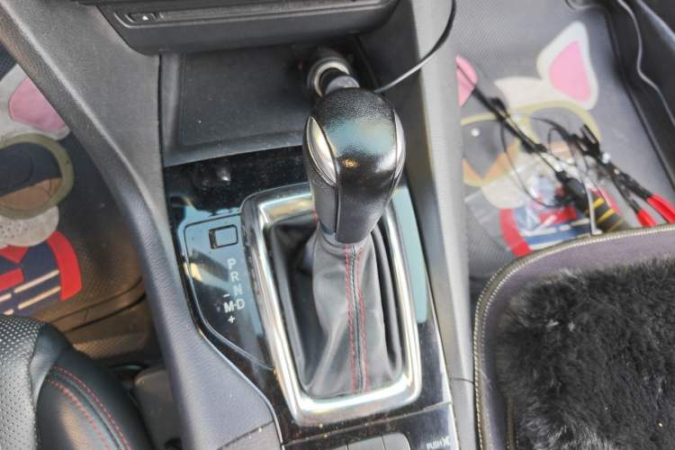 Used Mazda 3 Axela 2016 Hatchback 2.0L Automatic Sport Model Gear Lever