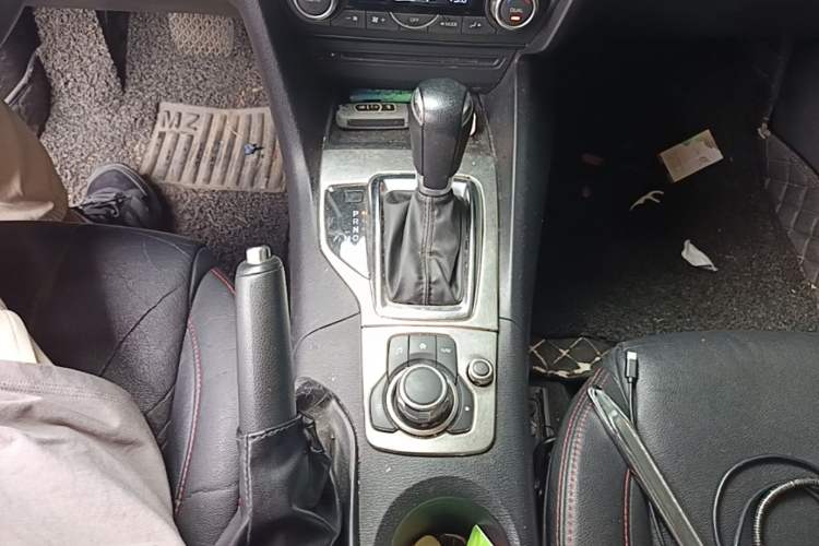 Used Mazda 3 Axela 2016 Sedan 1.5L Automatic Luxury Model Gear Lever