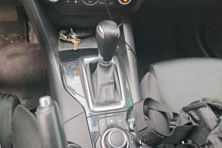 Used Mazda 3 Axela 2016 Sedan 1.5L Automatic Luxury Model Gear Lever