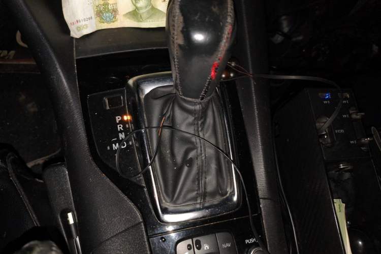Used Mazda 3 Axela 2016 Sedan 1.5L Automatic Luxury Model Gear Lever