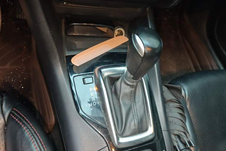Used Mazda 3 Axela 2016 Sedan 1.5L Automatic Luxury Model Gear Lever