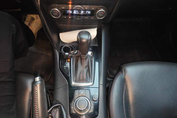 Used Mazda 3 Axela 2016 Sedan 2.0L Automatic Flagship Model Gear Lever