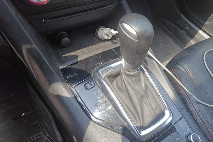 Used Mazda 3 Axela 2016 Sedan 1.5L Automatic Luxury Model Gear Lever