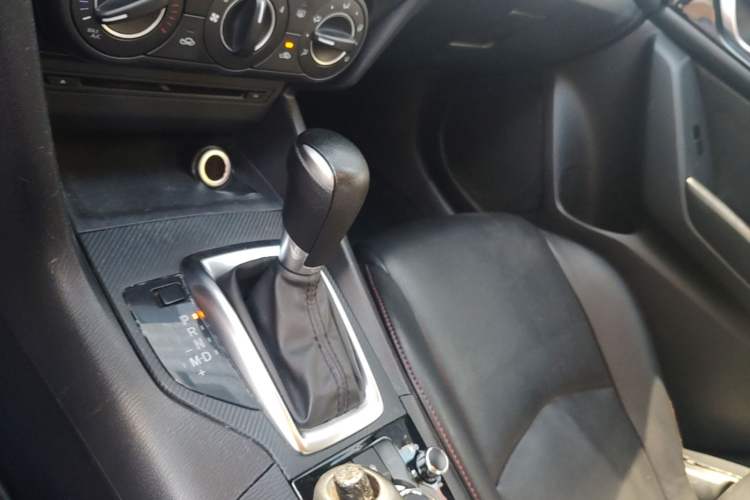 Used Mazda 3 Axela 2016 Sedan 1.5L Automatic Comfort Model Gear Lever
