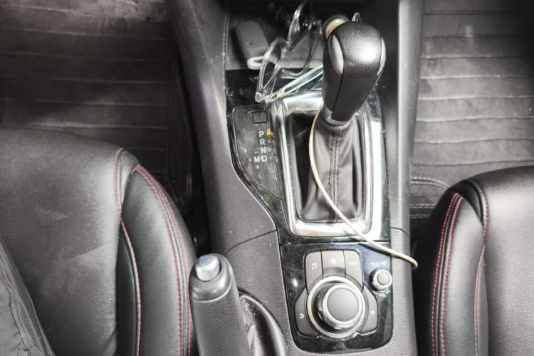 Used Mazda 3 Axela 2016 Sedan 1.5L Automatic Luxury Model Gear Lever