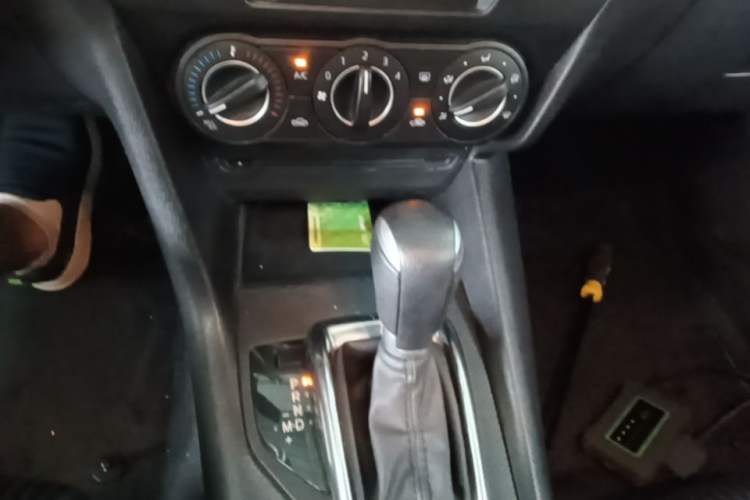 Used Mazda 3 Axela 2016 Sedan 1.5L Automatic Comfort Model Gear Lever