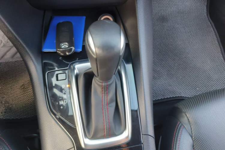 Used Mazda 3 Axela 2016 Sedan 2.0L Automatic Sport Model Gear Lever