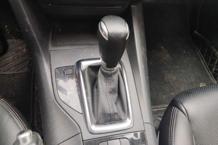 Used Mazda 3 Axela 2016 Sedan 1.5L Automatic Comfort Model Gear Lever