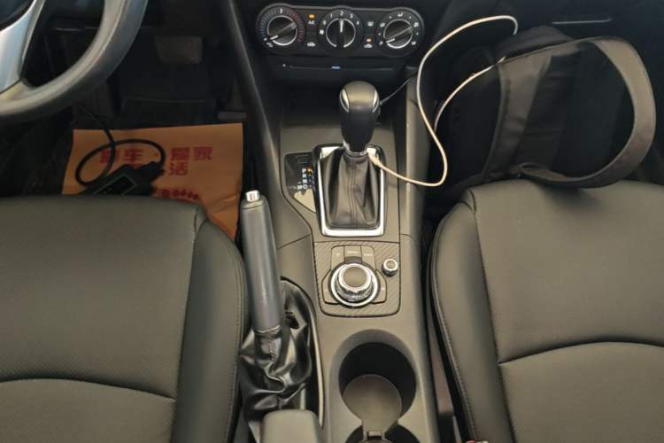 Used Mazda 3 Axela 2016 Sedan 1.5L Automatic Comfort Model Gear Lever