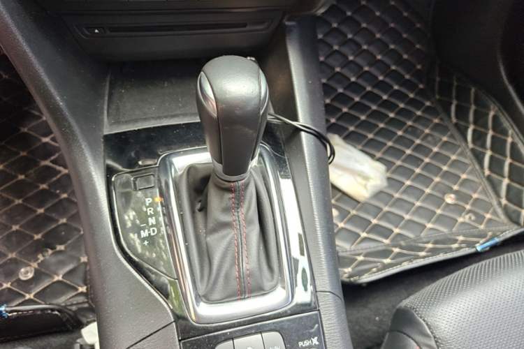 Used Mazda 3 Axela 2016 Sedan 2.0L Automatic Sport Model Gear Lever