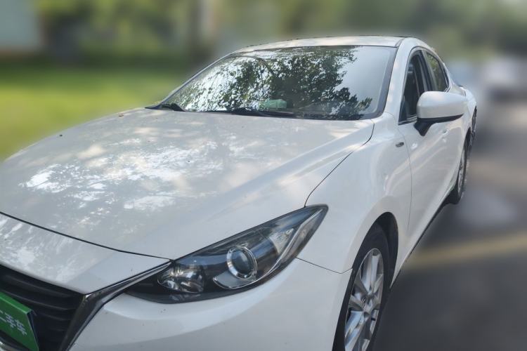 Used Mazda 3 Axela 2016 Sedan 1.5L Manual Comfort Model Guazi used car, China used car export, Used car for sale, Used Mazda cars, Cheapest cars for sale