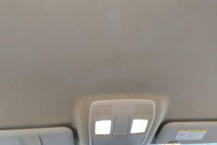 Used Mazda 3 Axela 2016 Sedan 1.5L Automatic Comfort Model Headliner