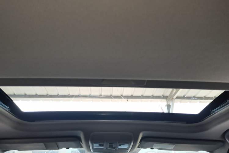 Used Mazda 3 Axela 2016 Hatchback 1.5L Automatic Luxury Model Headliner