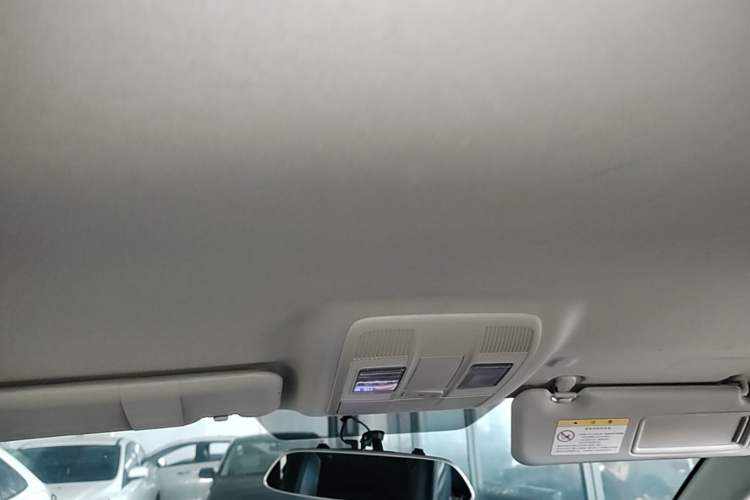 Used Mazda 3 Axela 2016 Sedan 1.5L Automatic Comfort Model Headliner
