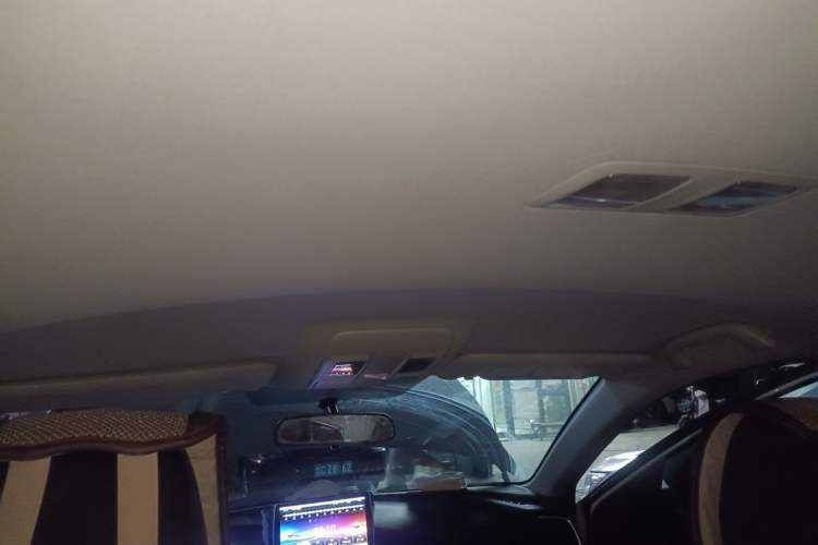 Used Mazda 3 Axela 2016 Sedan 1.5L Manual Comfort Model Headliner