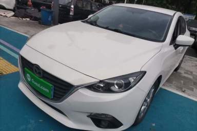Used Mazda 3 Axela 2016 Sedan 1.5L Manual Comfort Model