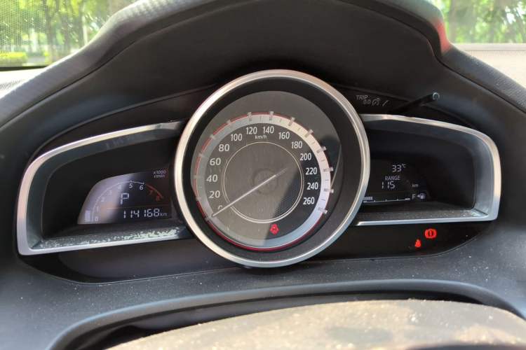 Used Mazda 3 Axela 2016 Sedan 1.5L Automatic Comfort Model Instrument Cluster
